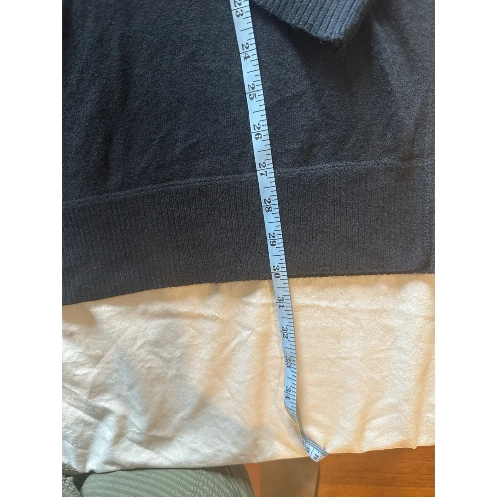 American Eagle Vintage Fit Men's V Neck Sweater Size‎ XL Navy Preppy Academia